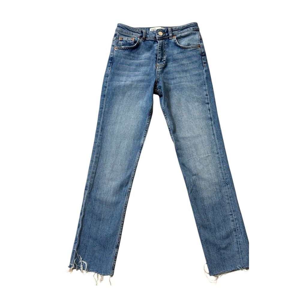 Zara Medium Wash Low Waist Cropped Raw Hem Skinny Flared Jeans Size 4